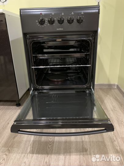 Продам электрическую плиту