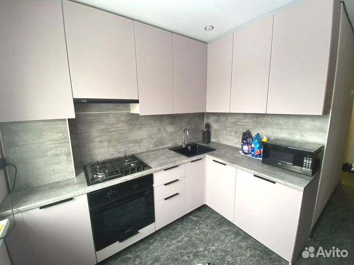 Кухонный гарнитур на заказ в рассрочку