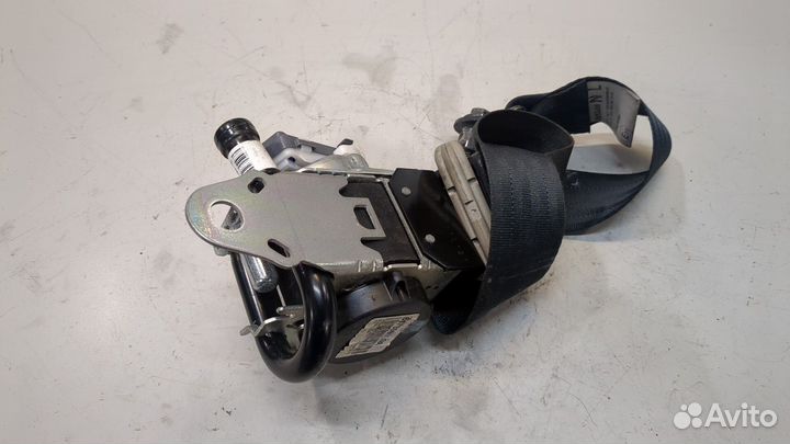 Ремень безопасности левый передний Nissan Juke, 2011