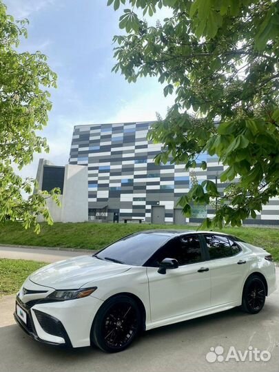 Toyota Camry 2.5 AT, 2021, 24 000 км