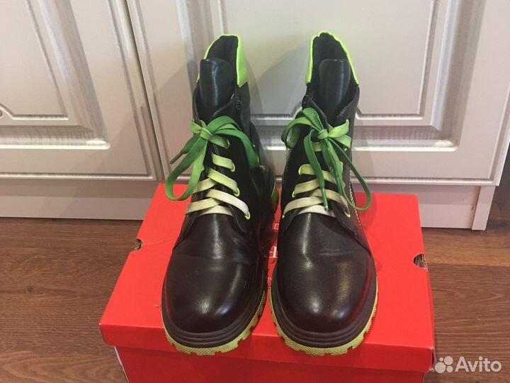 Ботинки демисезонные