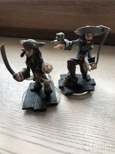 Портал Disney Infinity для PlayStation 3 с фигурка