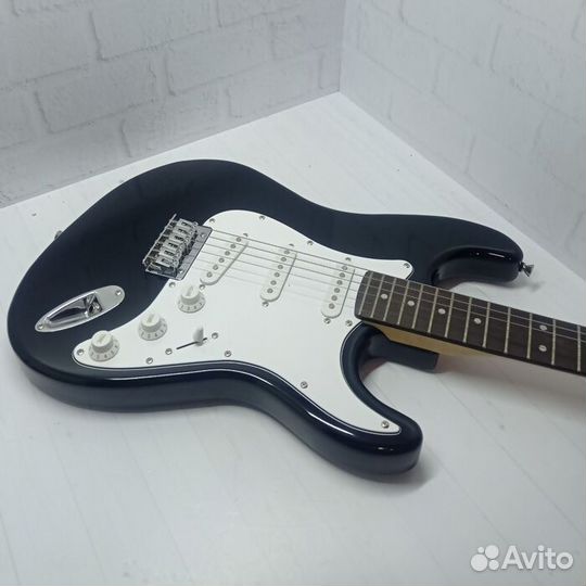Гитара Squier stratocaster (Рассрочка /Т6)