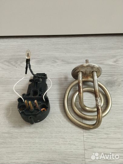 Чайник электрический б/у на запчасти