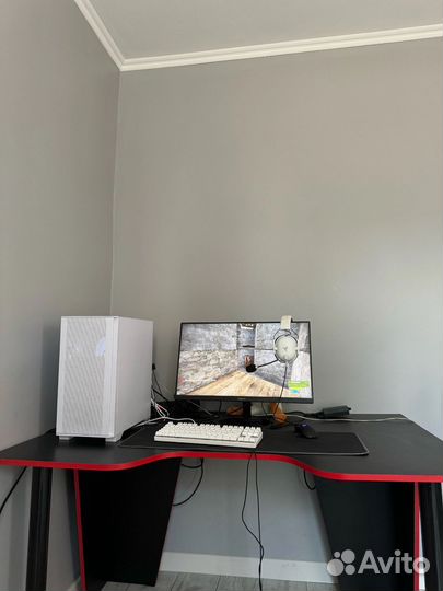 Игровой стол