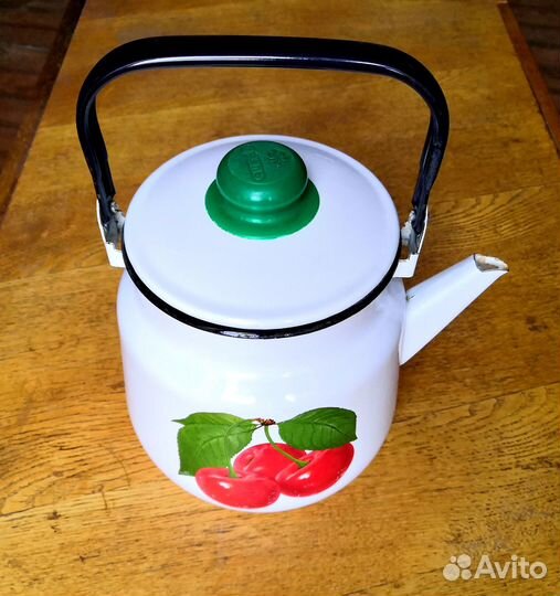 Кастрюли эмалированные