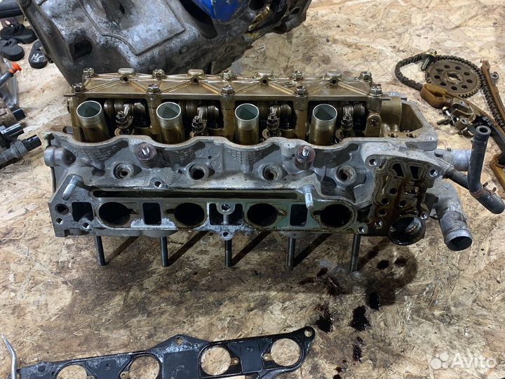 Honda Civic 4D гибрид головка блока цилиндров