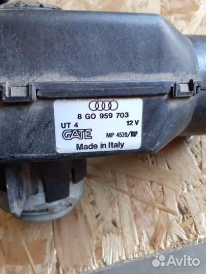 Двигатель отопителя Audi 80(B4)