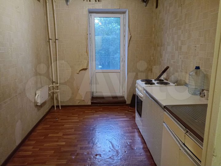 2-к. квартира, 50,8 м², 1/3 эт.