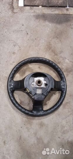 Рулевое колесо с подушкой на Nissan avenue w11