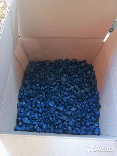 Цветной камень, декоративный камень щебень в сад