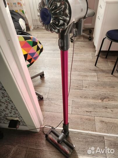 Пылесос Dyson DC62