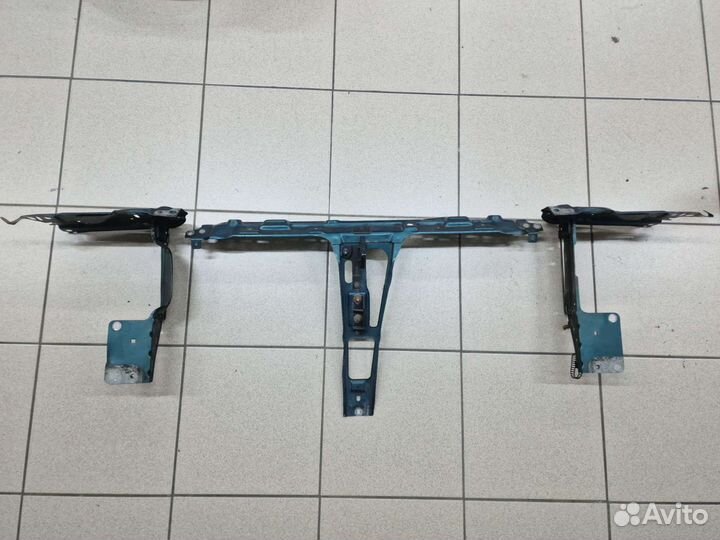 Передняя панель (Телевизор) Ауди 80 Б4 V6/2.0