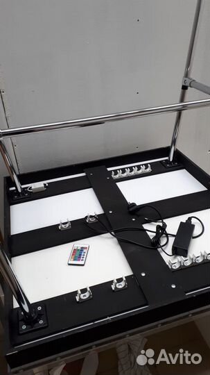 Новая модель стола для пирамиды шампанского