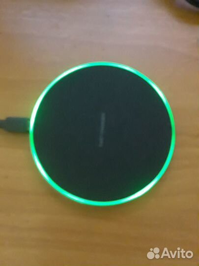 Беспроводное зарядное устройство