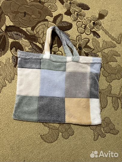 Плюшевая сумка