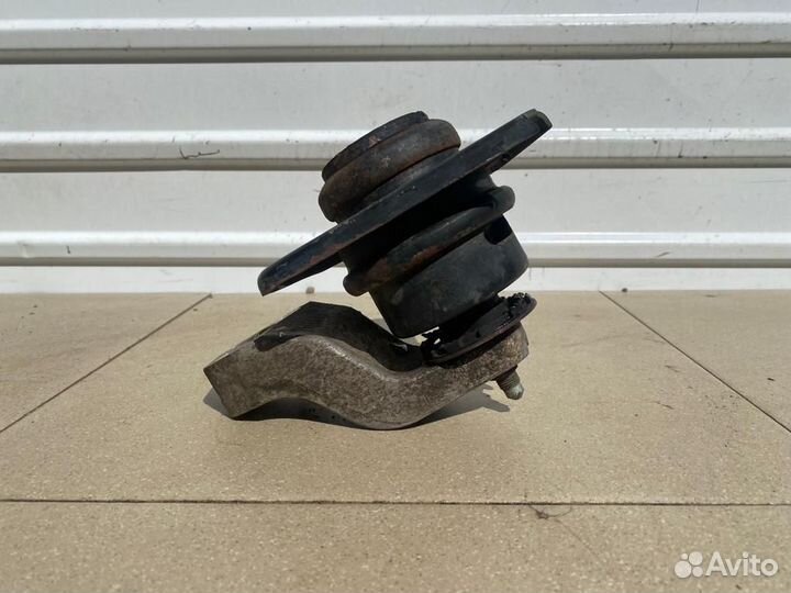 Подушка двигателя правая Kia Ceed (ED)