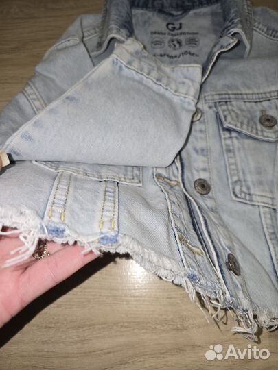 Джинсовая куртка