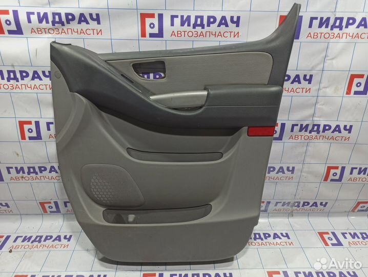 Обшивка двери передней правой Hyundai Grand Starex