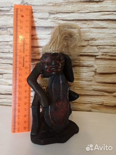 Сувениры из дерева