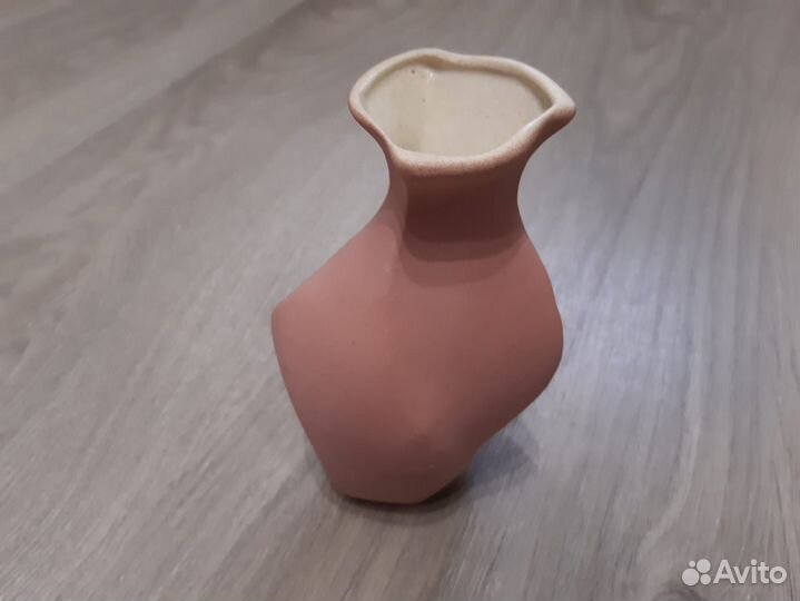 Вазочка для цветов новая