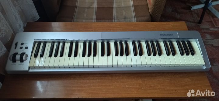Midi-клавиатура M-Audio Keystation 61es