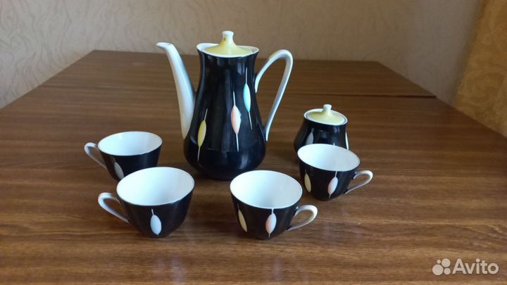 Чашки чайные, кофейные