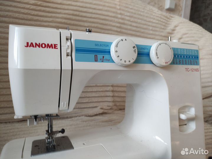 Швейная машинка janome бу