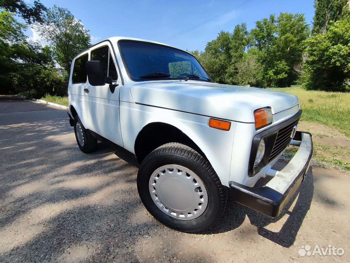 LADA 4x4 (Нива) 1.7 МТ, 2000, 115 000 км