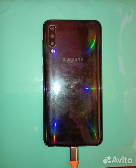 Samsung Galaxy A50, 4/64 ГБ