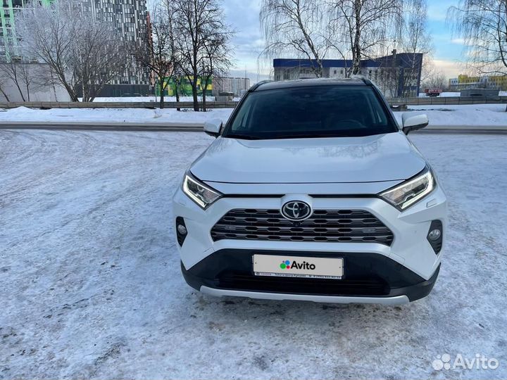 Toyota RAV4 2.5 AT, 2019, 39 000 км