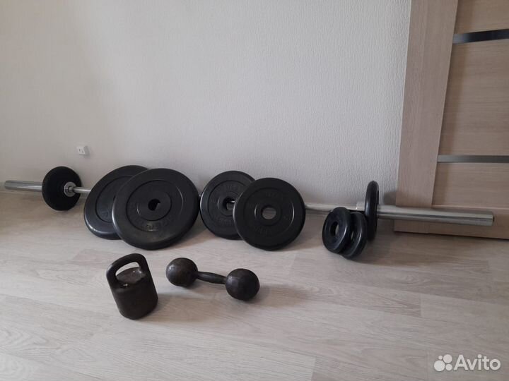 Штанга гриф с блинами 75 кг, стойкой + гиря и гант