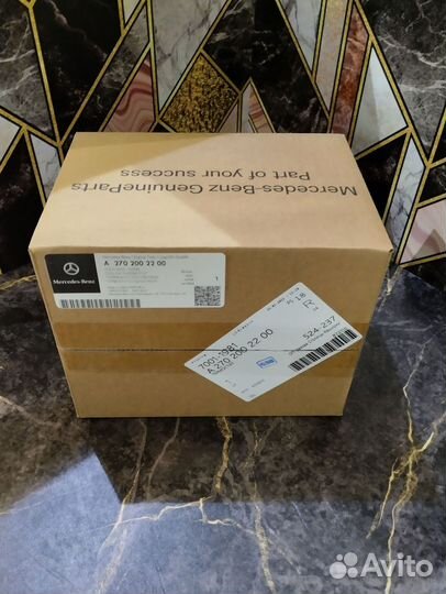 Термостат Mercedes GLA 180 GLA 200 оригинал