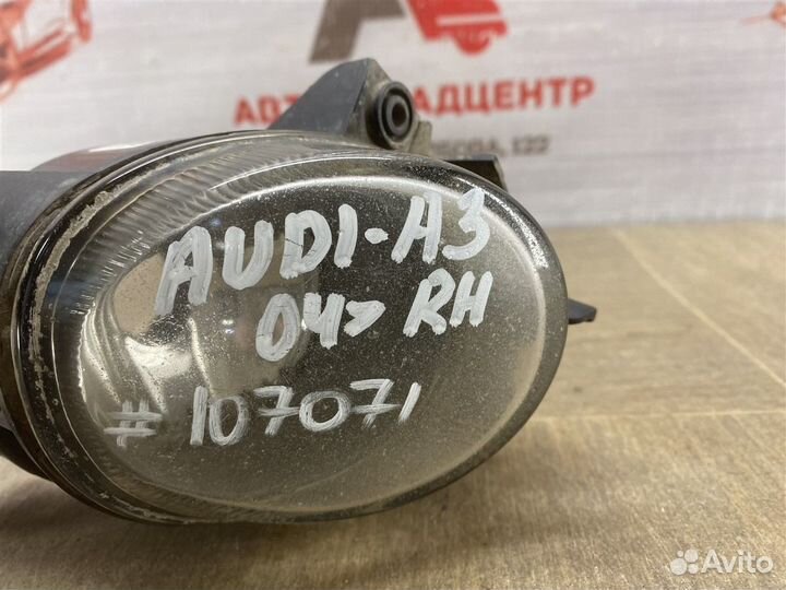 Фара противотуманная правая Audi A3 с 2003-2013 г