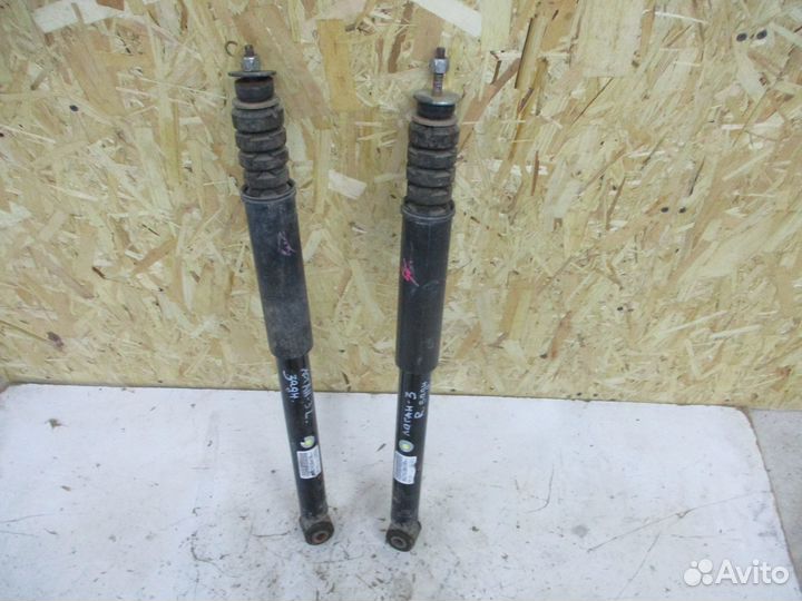Амортизатор задний Рено Логан 1 2014