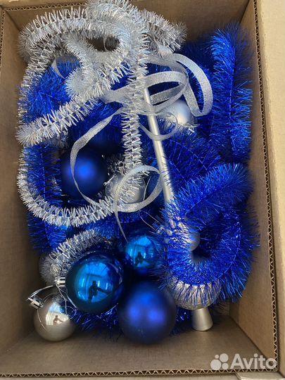 Елочные игрушки