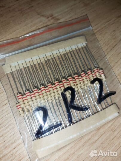 Резистор 2,2 Ом