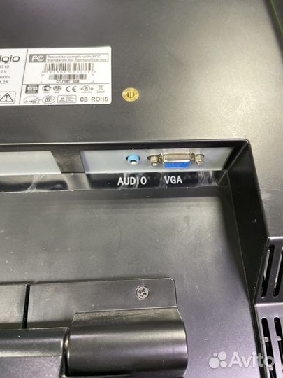 Монитор Prestigio P1710