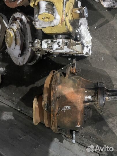 Редуктор передвижения башенного крана