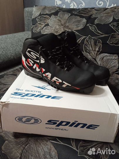 Ботинки лыжные