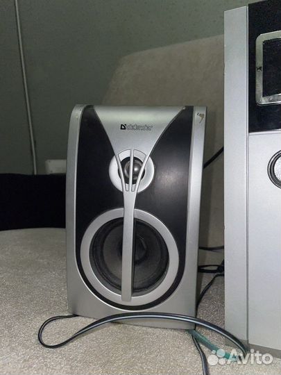 Колонки defender