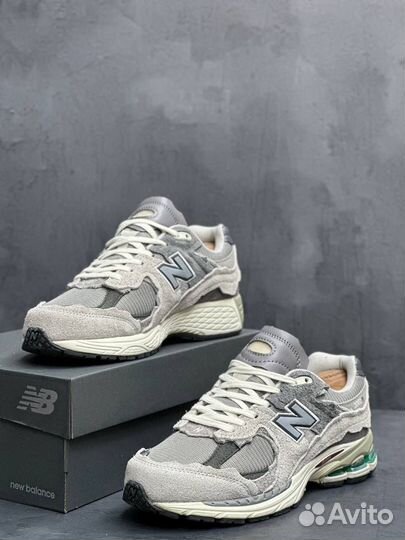 Кроссовки New Balance 2002 r