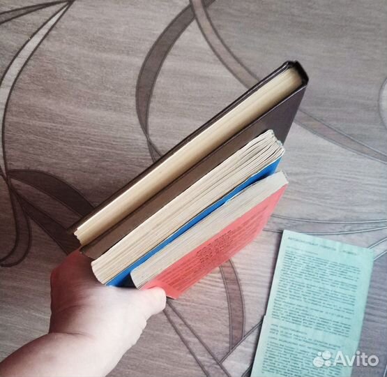 Книги по ремонту автомобилей