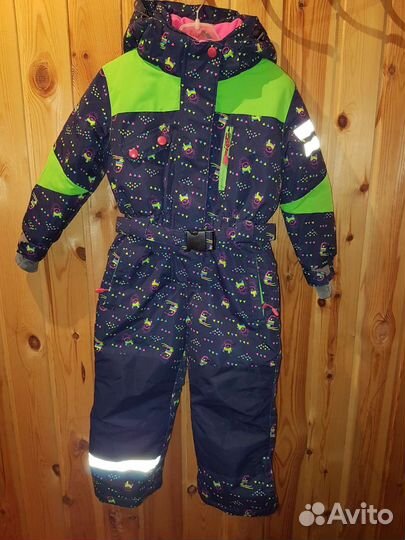 Горнолыжный костюм на девочку