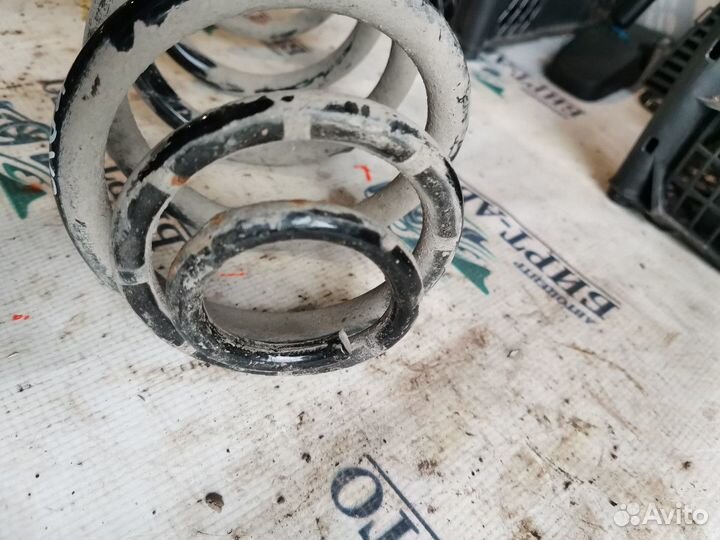 Пружина задняя Chevrolet Cruze I (2009—2012)