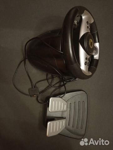 Игровой руль с педалями