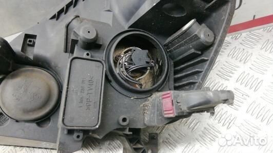 Фара правая opel zafira B (CEA17MU01)