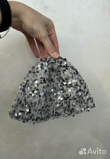 Шапка кроше бини с пайетками на заказ