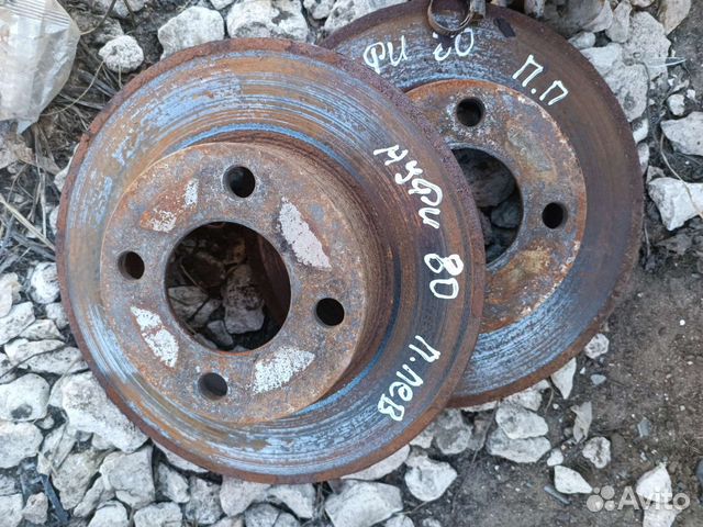 Диск тормозной передний Audi 80 b3