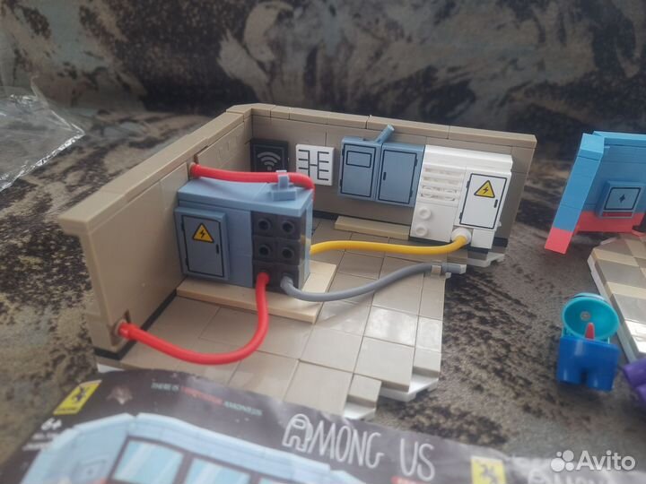 Lego Амонг ас 2 набора